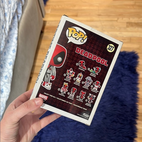 Funko Pop Bedtime Deadpool Figure - Picture 5 of 6